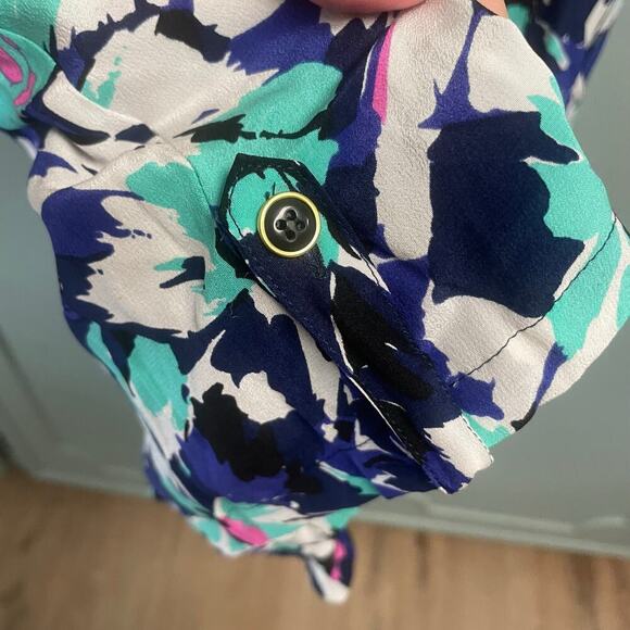 New Yumi Kim Lea Floral Romper Size Small Pockets Floral Spring Summer - Picture 2 of 7